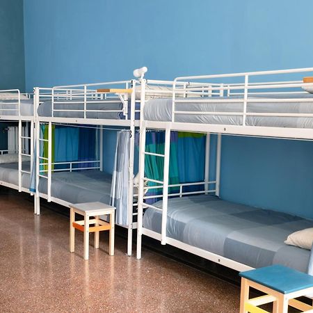 Manena Hostel Genova Ruang foto
