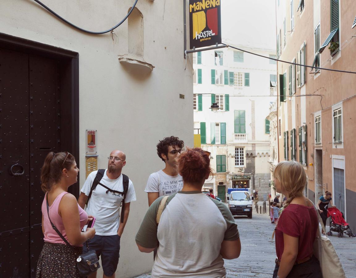 Manena Hostel Genova Bagian luar foto