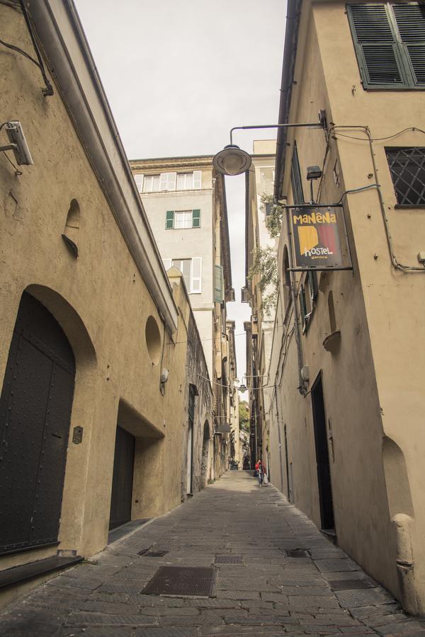 Manena Hostel Genova Bagian luar foto